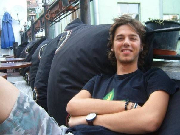 Bahar dizisinin ‘Bahar’ı Demet Evgar'ın erkek kardeşi de oyuncu çıktı! Hatta aynı dizide oynamışlar - Resim: 3